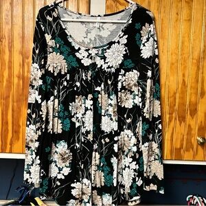 Womens blouse size L